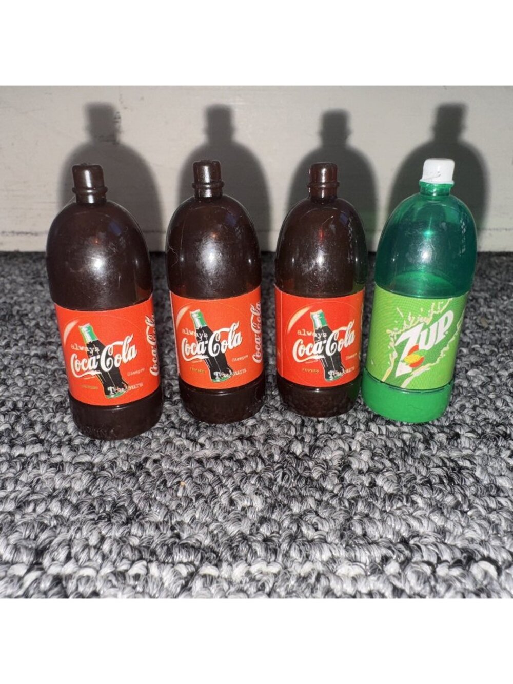 VTG Tyco Kitchen Littles Barbie Food Soda Coke 7up (4) Lot